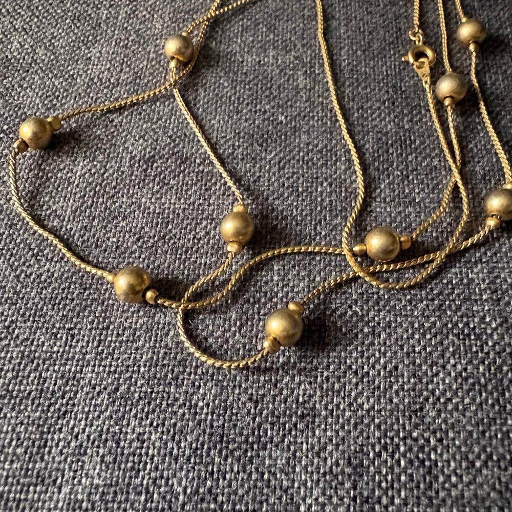Gold Lariat Length Classic Beaded Fashion Necklace Spring Ring - Costume Jewelry
